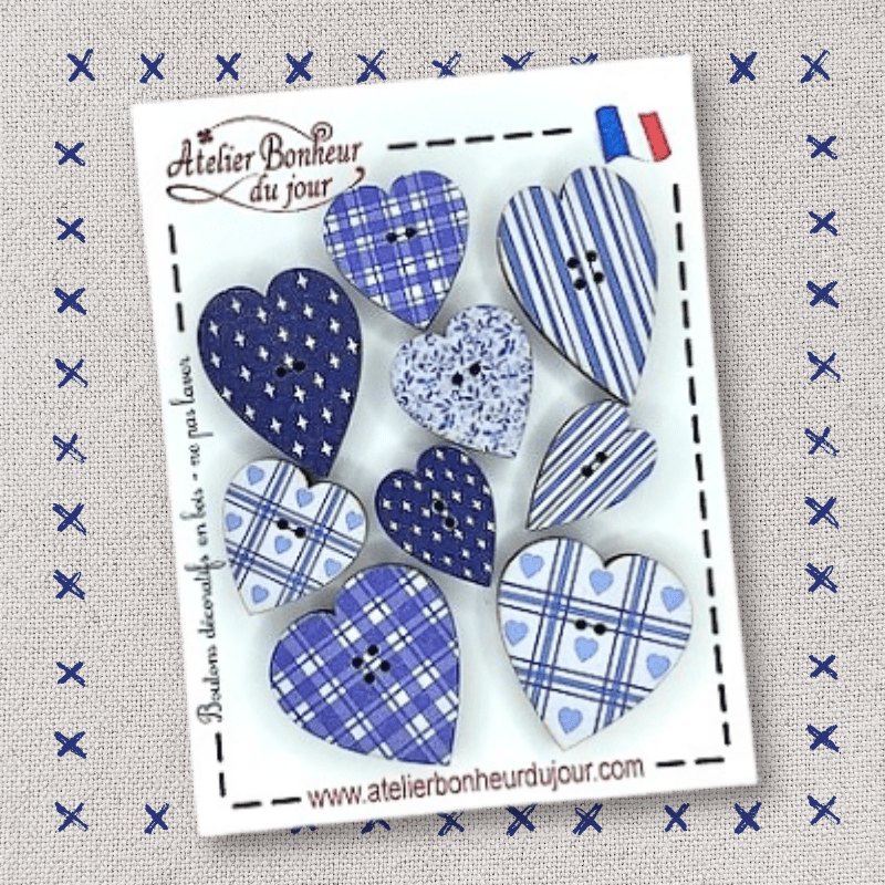 Mini pouch decorative wooden buttons "Blue hearts" Atelier Bonheur du jour