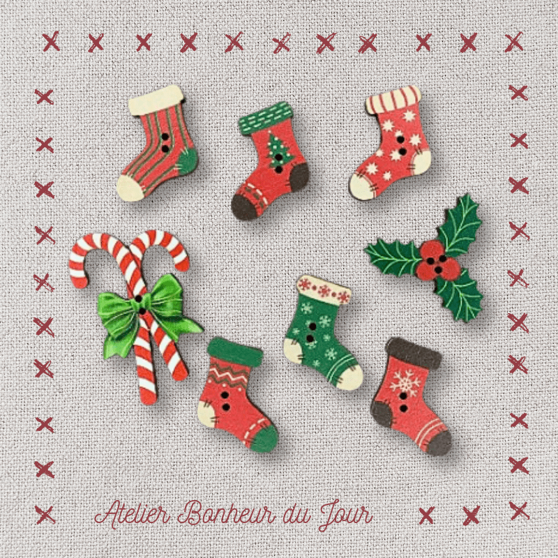 Decorative wooden button “Christmas socks” pouch Atelier bonheur du jour