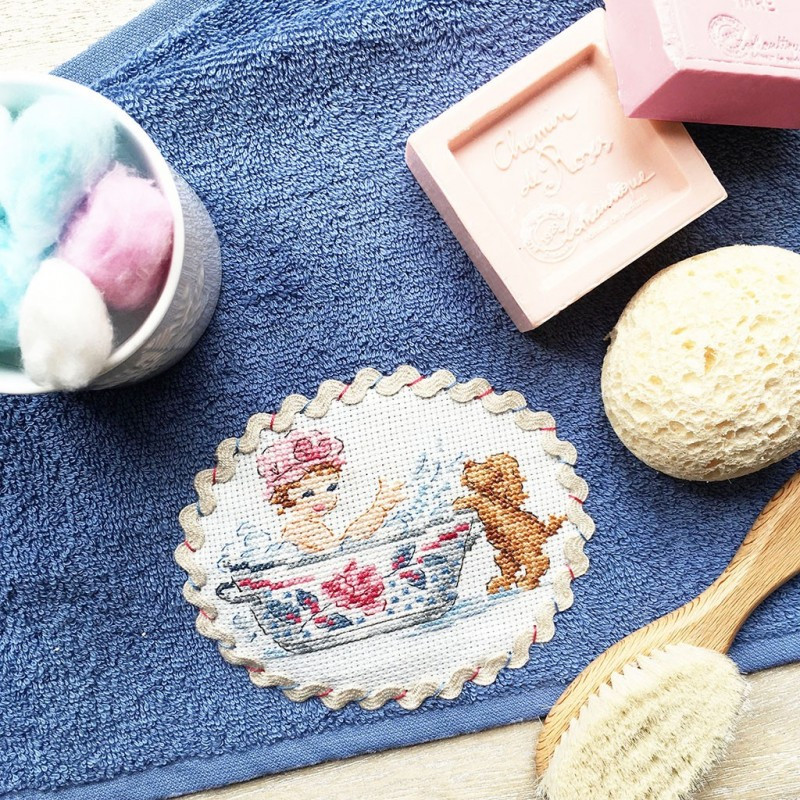 broderie au point de croix - la grande histoire de Digoin N°1 - les brodeuses parisiennes - Atelier Bonheur du jour