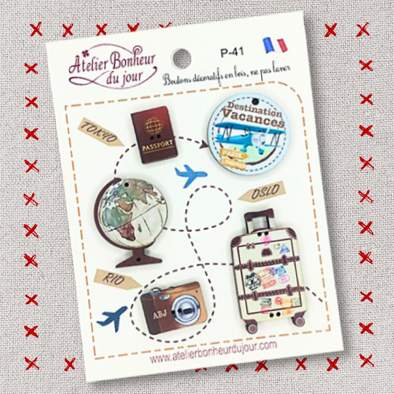 Decorative wooden button “Destination : travel" pouch Atelier bonheur du jour