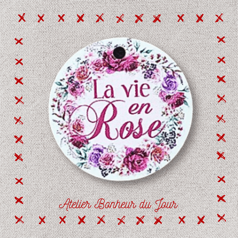Décorative wooden buttons medal  "Life in pink"  Atelier bonheur du jour