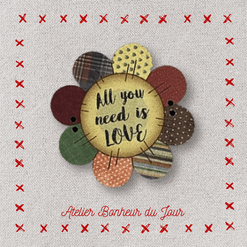 Décorative wooden buttons "All you need is love"  flower patch Atelier bonheur du jour