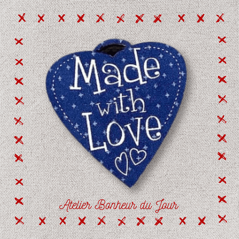 Décorative wooden button "Made with love"  Heart to hang Atelier bonheur du jour