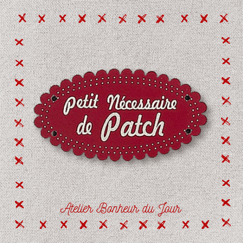 Decorative wooden button "Small patch kit" Atelier bonheur du jour