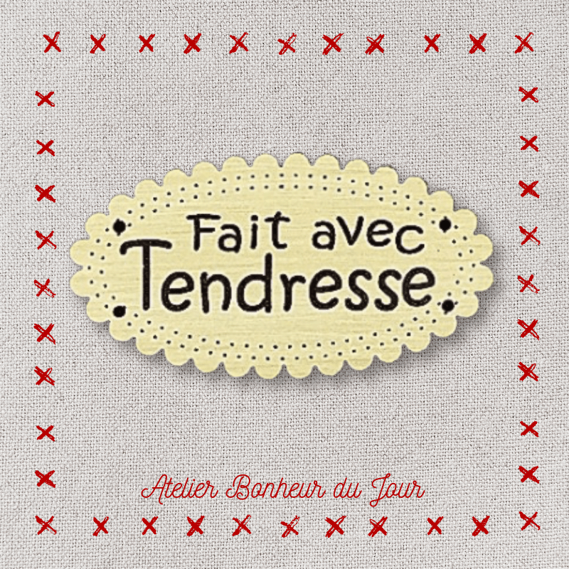 Décorative wooden buttons small plaque "Made with tenderness" Atelier bonheur du jour