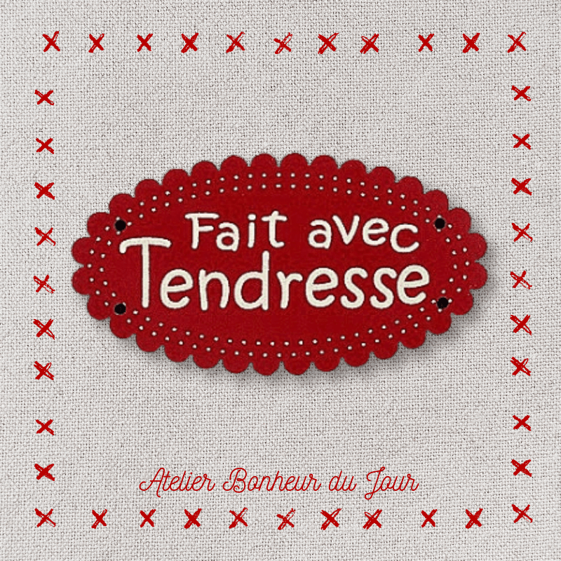 Décorative wooden buttons small plaque "Made with tenderness" Atelier bonheur du jour