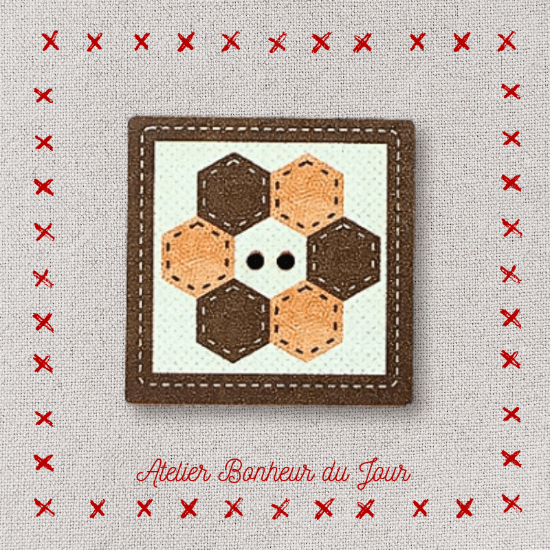 Decorative wooden button "Little hexagon patch" Atelier bonheur du jour