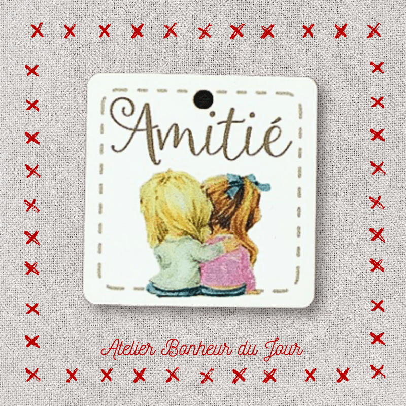 Decorative wooden button "Girl Friendship" Atelier bonheur du jour