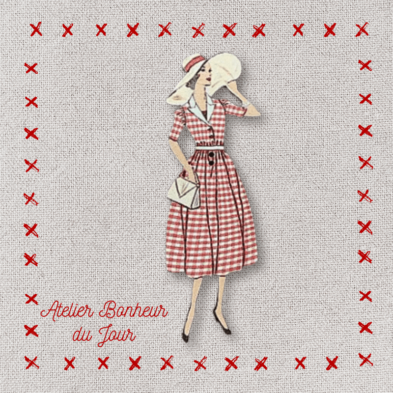 Decorative wooden button "Red gingham Lady" Atelier bonheur du jour