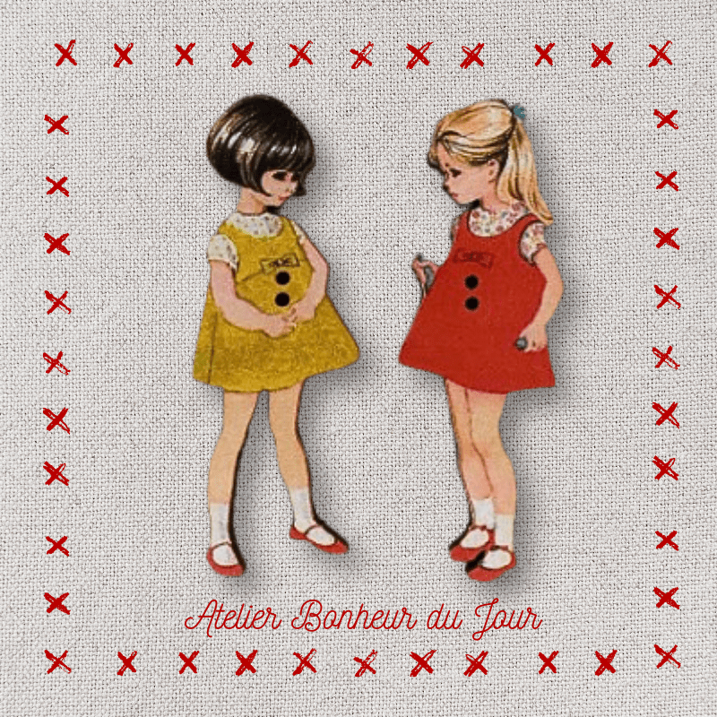 Decorative wooden button "Vintage girls duo" Atelier bonheur du jour