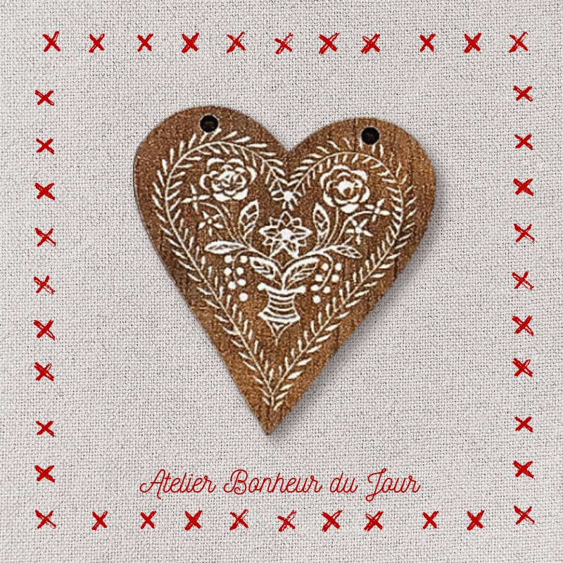 Decorative wooden button “Alsatian biscuit heart" to hang Atelier bonheur du jour