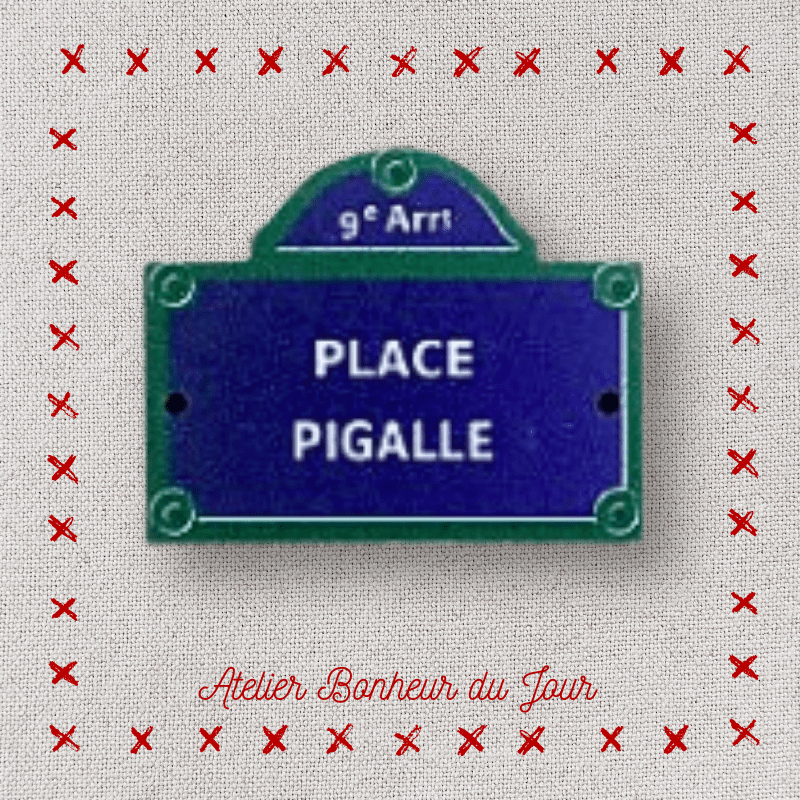 Decorative wooden button "Place Pigalle" Atelier Bonheur du jour